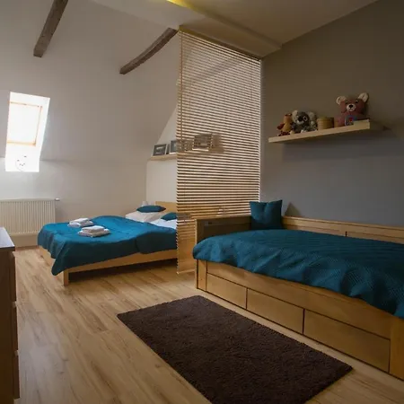 Angel * فيلكا لومنيكا